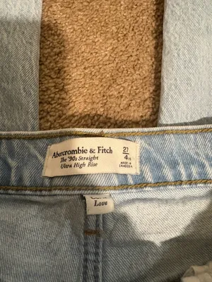 Abercrombie and fitch 90s straight ultra high rise thumbnail 2