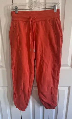 Lululemon Scuba High Rise Jogger Orange Size 6 thumbnail 1
