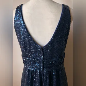 David’s Bridal Dark Blue Sequin V-Front & Back Long Dress 16 Spring‎ Wedding thumbnail 6