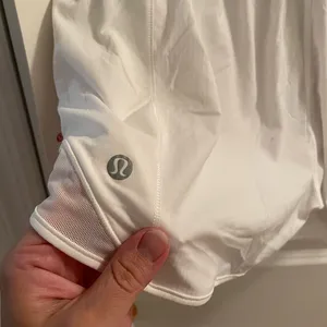 LULULEMON HOTTY HOTS LR 4 IN NWT thumbnail 7