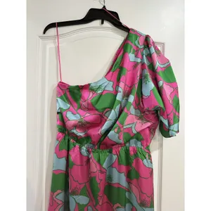 NWT SugarLips Large Pitaya Berry‎ Meara One Shoulder Satin Maxi Dress Satin thumbnail 8