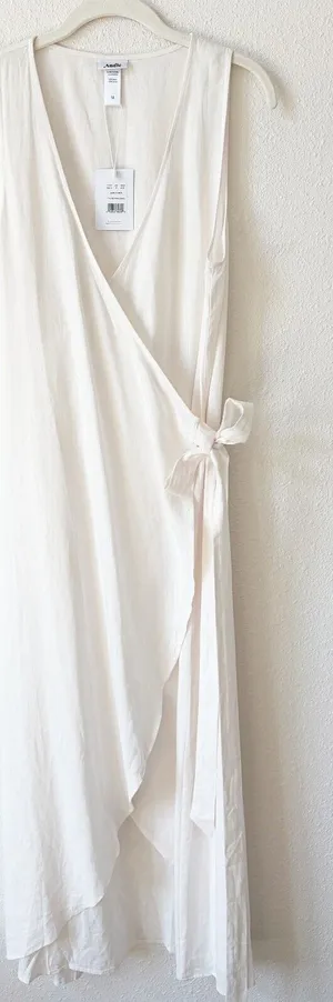 Andie The Maxi Wrap Dress Size Medium in Coconut Linen Coastal Lagenlook Neutral thumbnail 1
