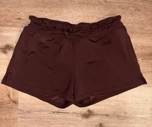 Athleta Brown Elastic Waist Athletic Shorts thumbnail 1
