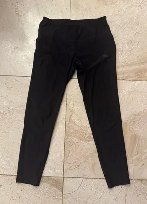 Women's Black Medium Helly Hansen cheetah leggings X-Cool interior drawstring thumbnail 1