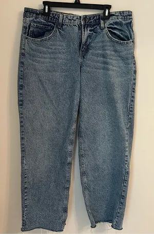 Wild Fable Mid Rise 90s Relaxed Straight Blue Jean EUC Size‎ 12 Women’s Casual thumbnail 1