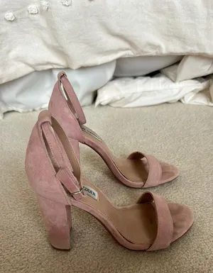 Steve Madden Pink Suede Block Heels thumbnail 2