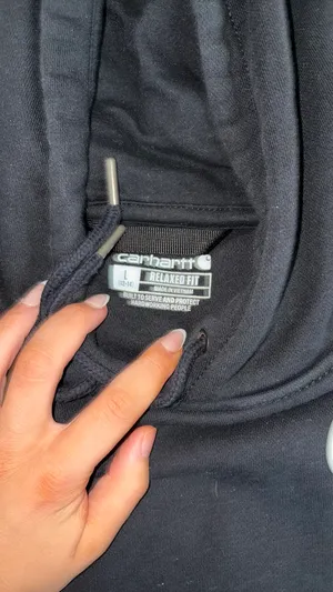 Carhartt Hoodie thumbnail 2