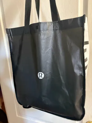 Lululemon Bag Tote thumbnail 1