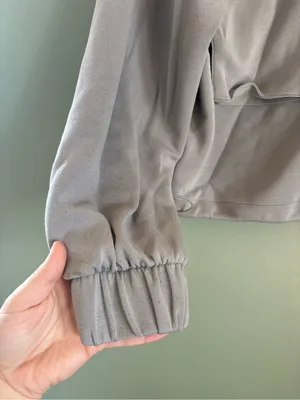 Yogalicious Light Gray Utility Jacket with Front Flap Pockets thumbnail 3