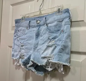 American Eagle Stretch High Rise Shortie Denim Jean Shorts 6 Light Wash Crochet thumbnail 3