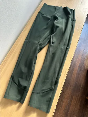 Lululemon Align Scalloped Hem High-Rise Crop 23" Rainforest Green 6 thumbnail 1