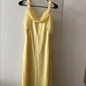 Show Me Your MuMu Bella maxi in Yellow ♡ thumbnail 3