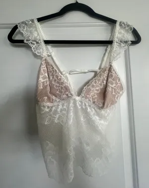 Edikted Lace Top Tank thumbnail 1