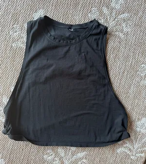 Yogalicious Black Cropped Tank Top - Women's Sleeveless Top 332 LGW6 thumbnail 1