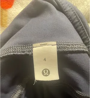 Lululemon Align High-Rise 28"  thumbnail 3