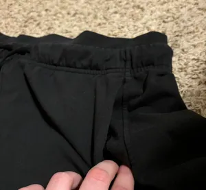 Lululemon size 10 shorts thumbnail 4