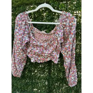 Billabong x The Salty Blonde Floral Crop Top Smocked Long Sleeve Square Neck‎ S thumbnail 4