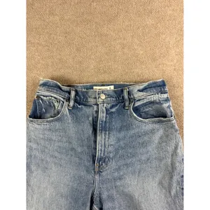 Abercrombie& Fitch Ultra High Rise 90s Straight Jeans Light Wash 30/10 Side Slit thumbnail 6