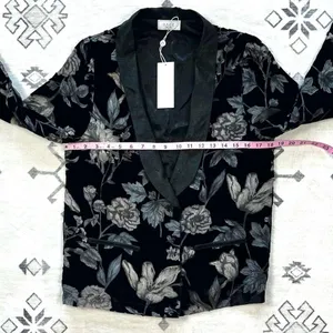 Sage The Label Headed Downtown Velvet Floral Blazer Size XS thumbnail 6