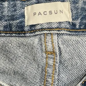 PacSun Distressed 90s Boyfriend Denim Jeans Size 25 Streetwear Y2K 90s thumbnail 3