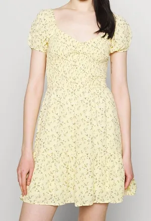Hollister Yellow Floral Smocked Midi Dress Size S thumbnail 1