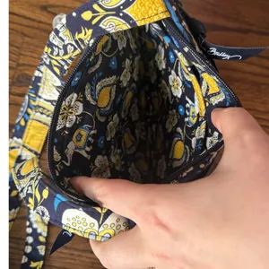 Vera Bradley Retired Ellie Blue & Yellow Floral Paisley Round Crossbody Purse thumbnail 4