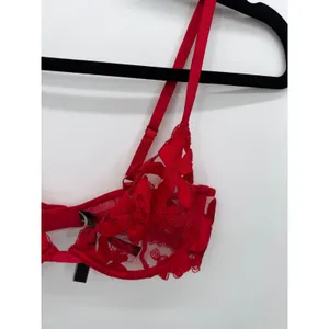 VS Red Floral Embroidered Lace Underwire Bra 34C Unlined Sheer Romantic Coquette thumbnail 3