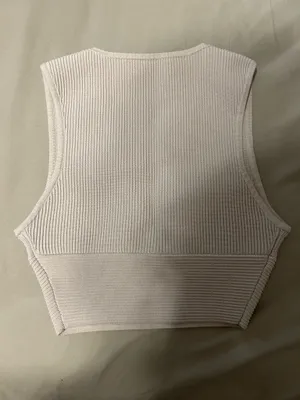 Aritzia Babaton Tank Sculpt Knit Crop thumbnail 3