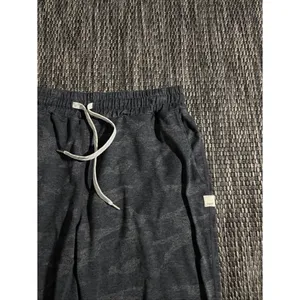 Vuori Performance Joggers Black Camo Buttery Soft Lightweight thumbnail 3