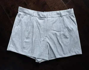 Abercrombie & Fitch Women’s Gray Tailored Dress Shorts Size 35 High Rise Career thumbnail 1