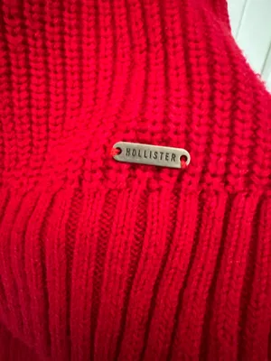 Red Hollister Sweater thumbnail 3
