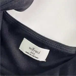 NEW Aritzia Wilfred Women’s Salvo Top Squareneck Bubble Tank Top thumbnail 7