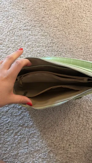 Green shoulder bag thumbnail 2