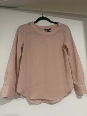 Banana Republic. Blush Pink Long Sleeve Petite Blouse XSP thumbnail 3