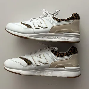 New Balance 997H Cheetah/Leopard Beige and White Size Youth 6.5 UK 6 Women’s 8 thumbnail 5