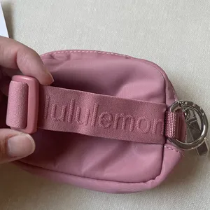Lululemon Everywhere Belt Bag Nano - Deco Pink thumbnail 9