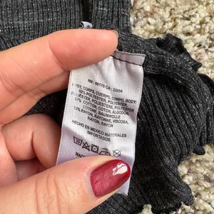 Anthropologie T.la Lettuce Edge Heather Charcoal Ribbed Mock Neck Top Size Small thumbnail 5
