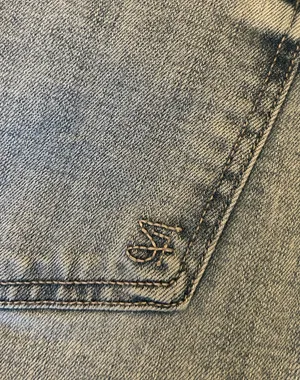 Seven7 Jeans High-Rise 14 thumbnail 6