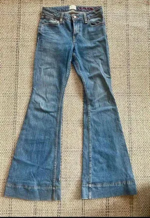 Alice and Olivia Jeans thumbnail 1