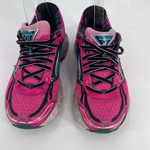 Women’s pink Brooks Adrenaline GTS14 size 7.5‎ thumbnail 4