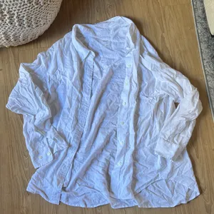 Wilfred White Button Down thumbnail 1
