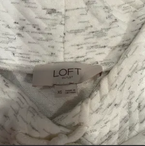 NWOT Crewneck sweater thumbnail 6