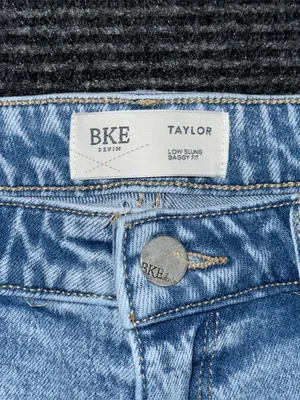 Buckle BKE Taylor Low Slung Baggy Wide Leg Stretch Jean Light Wash 26x32 AXB258R thumbnail 8
