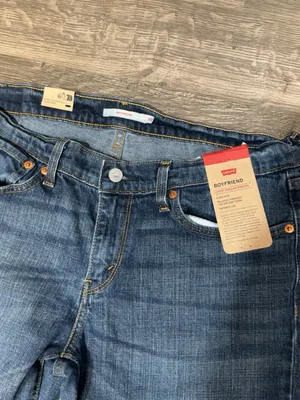 Levi’s Boyfriend Jeans Women’s Size 30 Mid Rise Stellar Stretch Tapered Leg NWT thumbnail 7