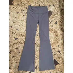 All In Motion High-waisted Flared Leggings M Taupe Activewear athleisure thumbnail 2
