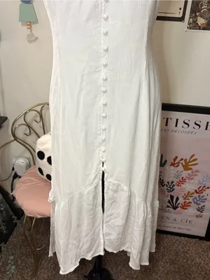 Abercrombie & Fitch White Open Back Button Front Maxi Dress thumbnail 3