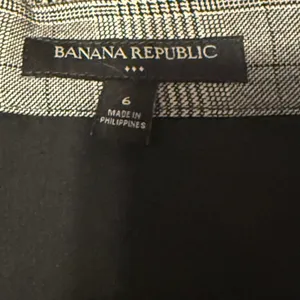 Banana Republic Plaid Wrap Front Skirt Size 6 Brown Tan Knee Length Officecore thumbnail 4