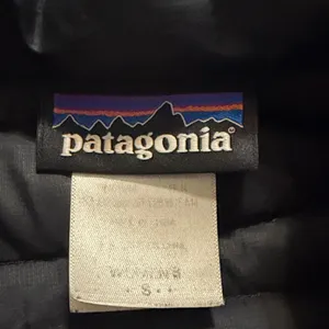 Patagonia Black Duckdown Longline Coat Sz S thumbnail 4
