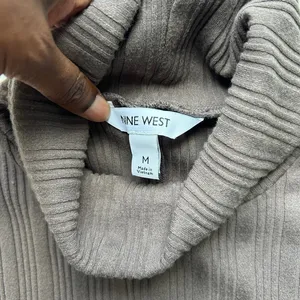 Nine West Taupe Gray Turtleneck Sleeveless Ribbed Midi Dress Size Medium thumbnail 9