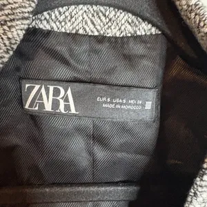 Zara Grey Herringbone jacket thumbnail 4